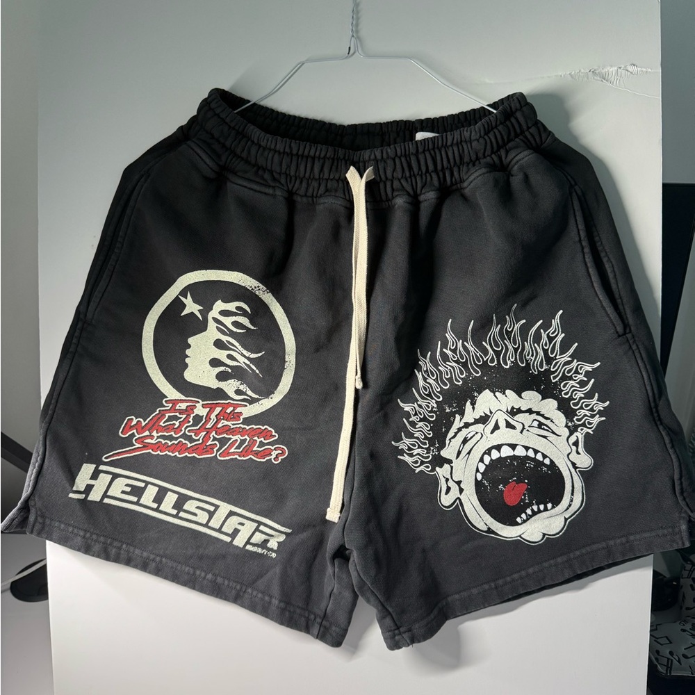 HELLSTAR SHORTS -L